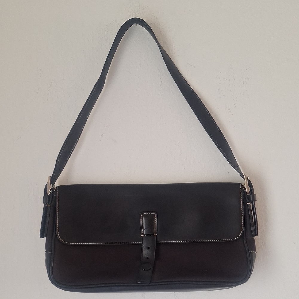 Vintage Quality Coach Black Leather Shoulder Bag
